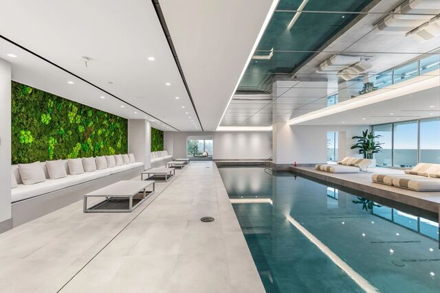 Piscina interior