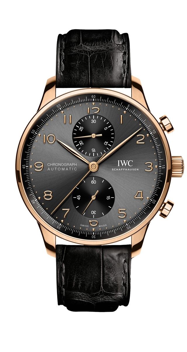 Relógio A Portuguesa em ouro rosa com bracelete em pele, €18,600, IWC Shaffhausen na Boutique dos Relógios Plus