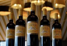 Um leilão de vinhos a favor da Ucrânia