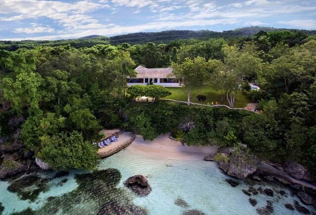 Villa Ian Fleming vista exterior