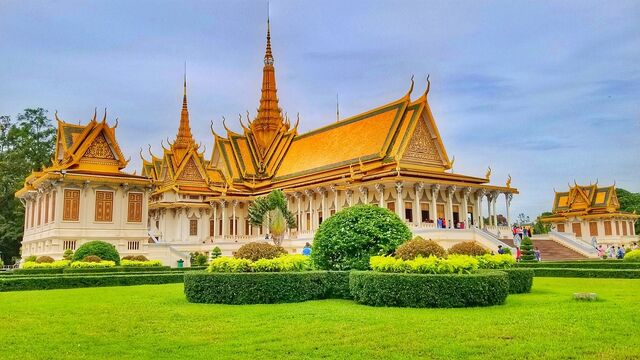 Palácio real no Camboja