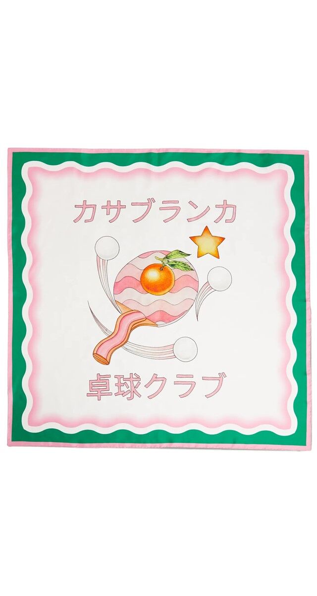 Lenço em seda estampada, €245, Casablanca