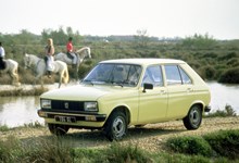 Peugeot 104: o anti-R5 faz 50 anos
