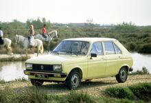 Peugeot 104: o anti-R5 faz 50 anos