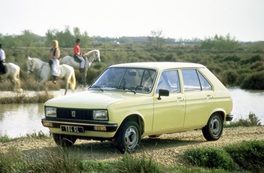 Peugeot 104: o anti-R5 faz 50 anos