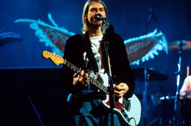 Guitarra de Kurt Cobain do vídeo 'Smells Like Teen Spirit' vai a leilão