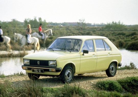 Peugeot 104: o anti-R5 faz 50 anos