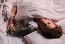 Sofre de cãibras enquanto dorme? Há uma forma de acabar com isso