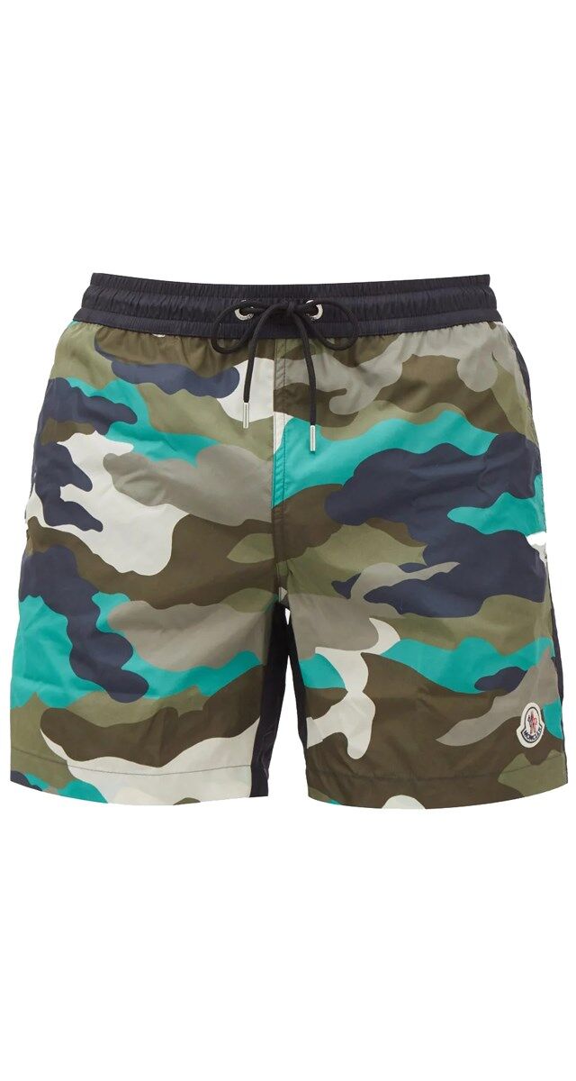 9. Fato de banho estampado, € 235, Moncler