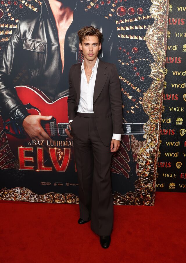 Com fato Gucci na estreia do filme Elvis em Sidney na Australia