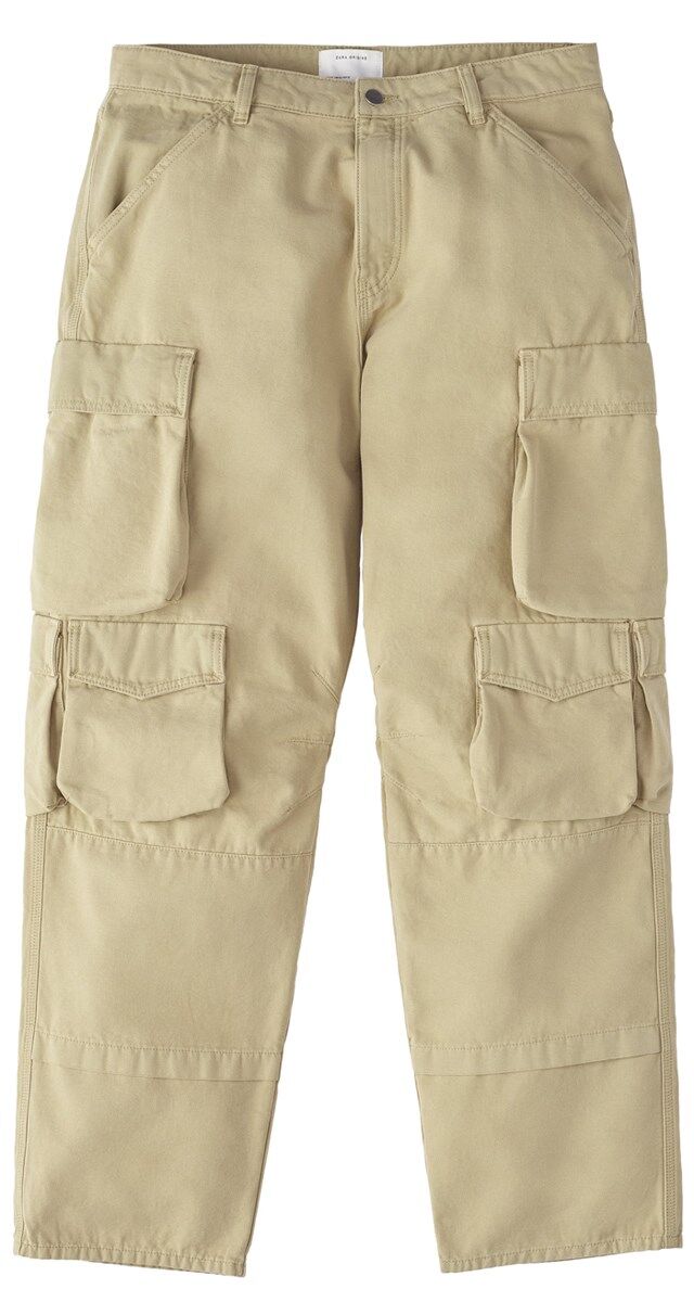 Calças cargo em algodão, € 25,99 (antes 49,95), Zara