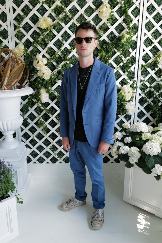 Tom Sturridge em Ralph Lauren