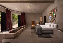 Antiga residência de Escobar é agora um hotel focado em meditação
