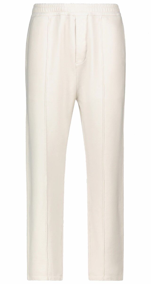 Calças em algodão, €950, Prada