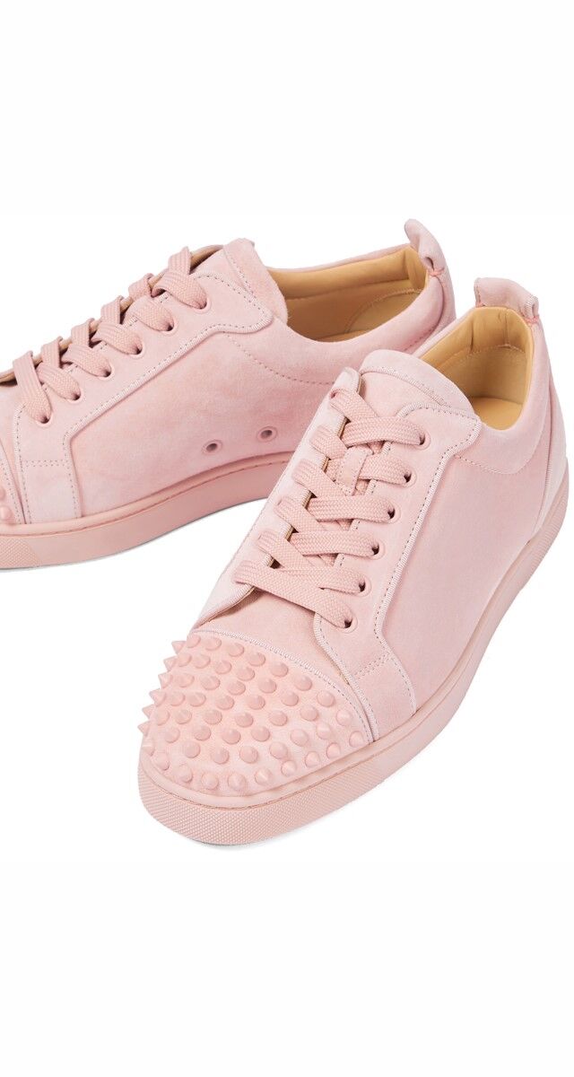 Ténis Louis Junior em camurça, €675, Christian Louboutin