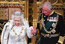 O que vai o rei Carlos III herdar de Isabel II? 
