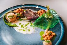 Há um novo restaurante na baixa lisboeta (e é tudo menos vulgar)