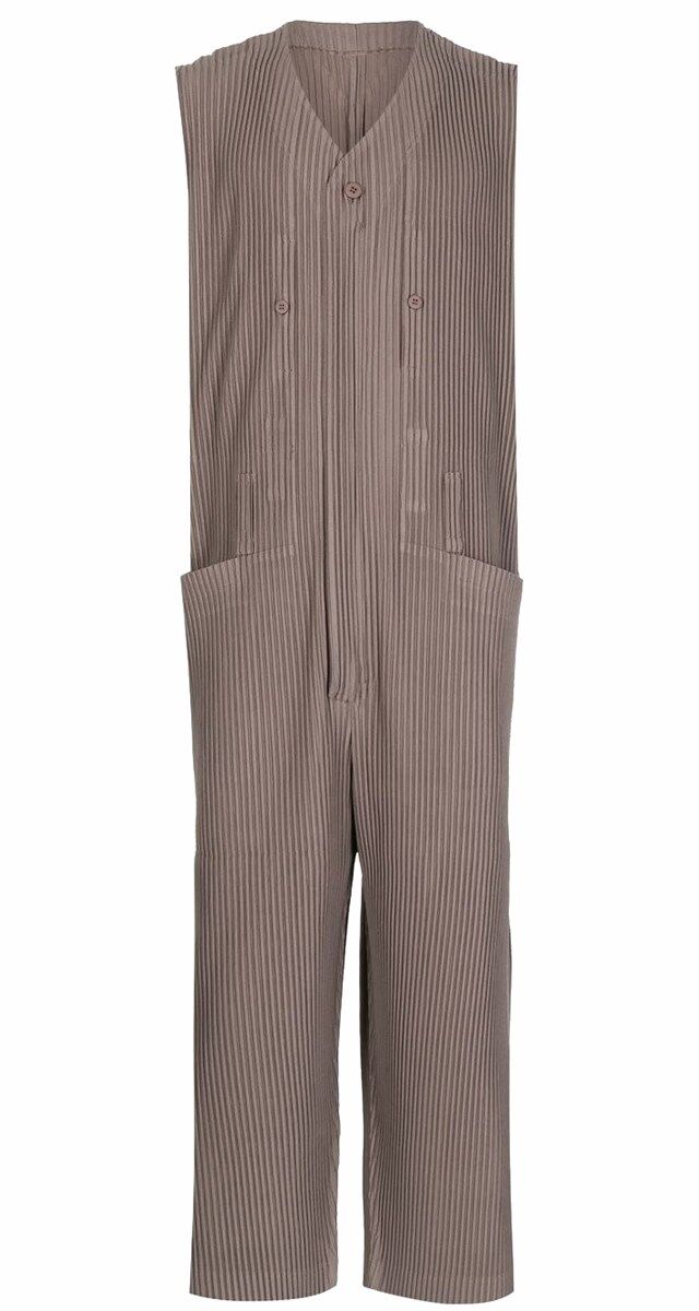 Macacão plissado, € 1014, Homme Plissé Issey Miyake