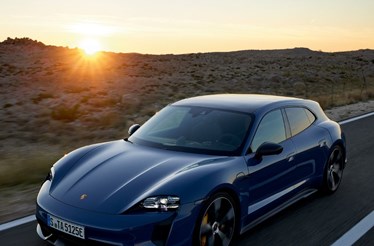 Porsche Taycan: alma elétrica, estilo inconfundível