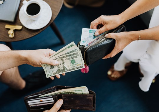 Estas são as previsões dos aumentos salariais para 2023 em todo o mundo  