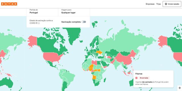 Os países a vermelho têm as fronteiras encerradas para as pessoas sem vacinas contra a Covid-19, enquanto os países a laranja requerem teste negativo e isolamento