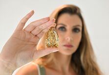 Um dos diamantes mais perfeitos do mundo vai ser leiloado