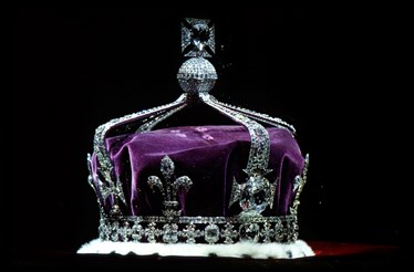 A enigmática história de um diamante da coroa inglesa 