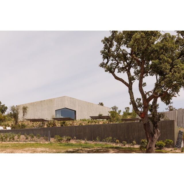 Pa.te.os tem uma arquitetura dominada por influências Mediterrâneas