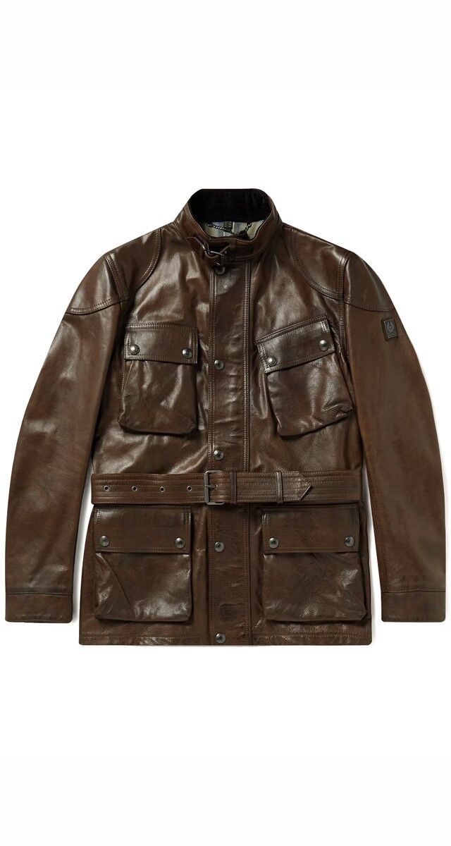 Casaco em pele, €1500, Belstaff.