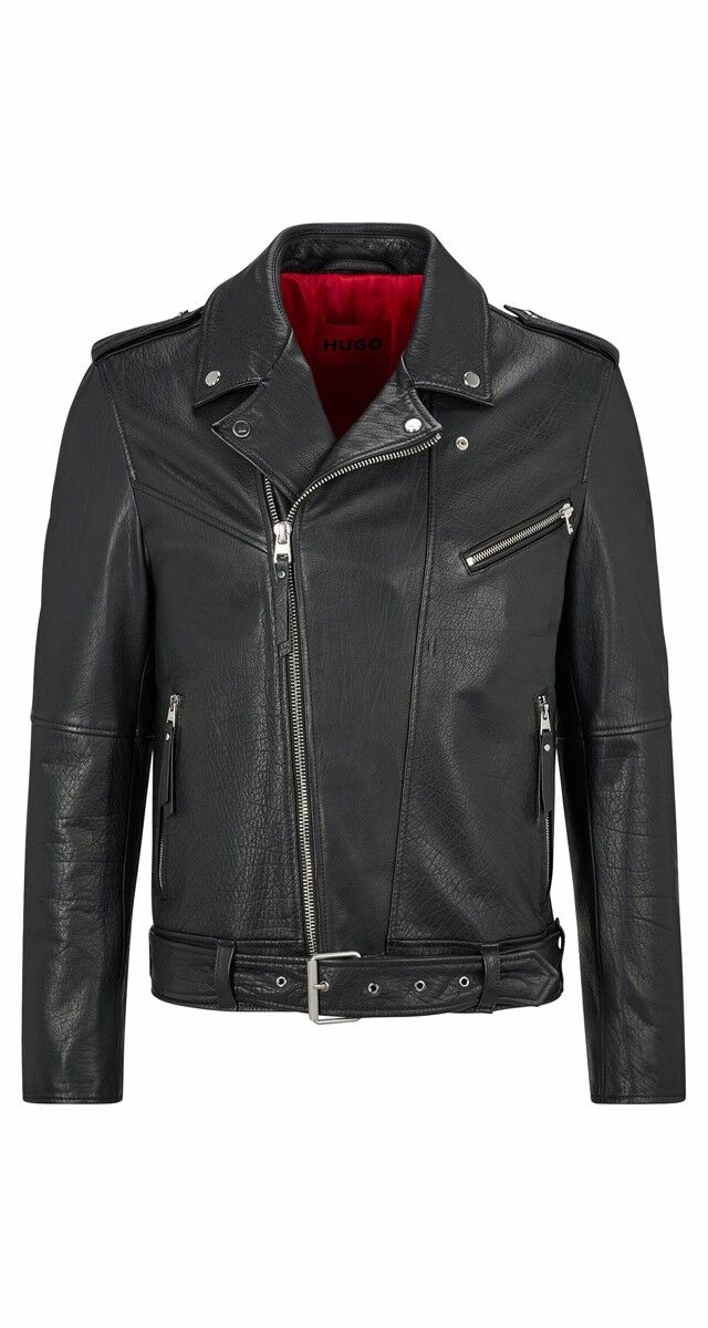 Blusão perfecto em pele, €599, Hugo.