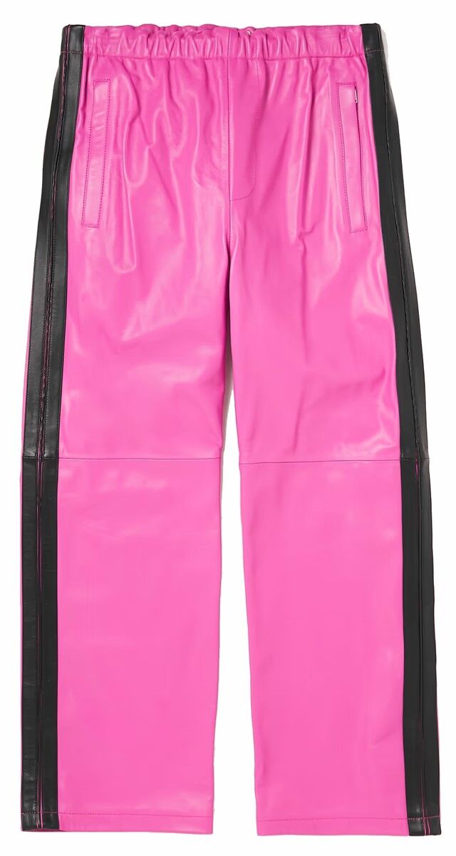 Calças em pele, €1575, Marni no Mr.Porter.