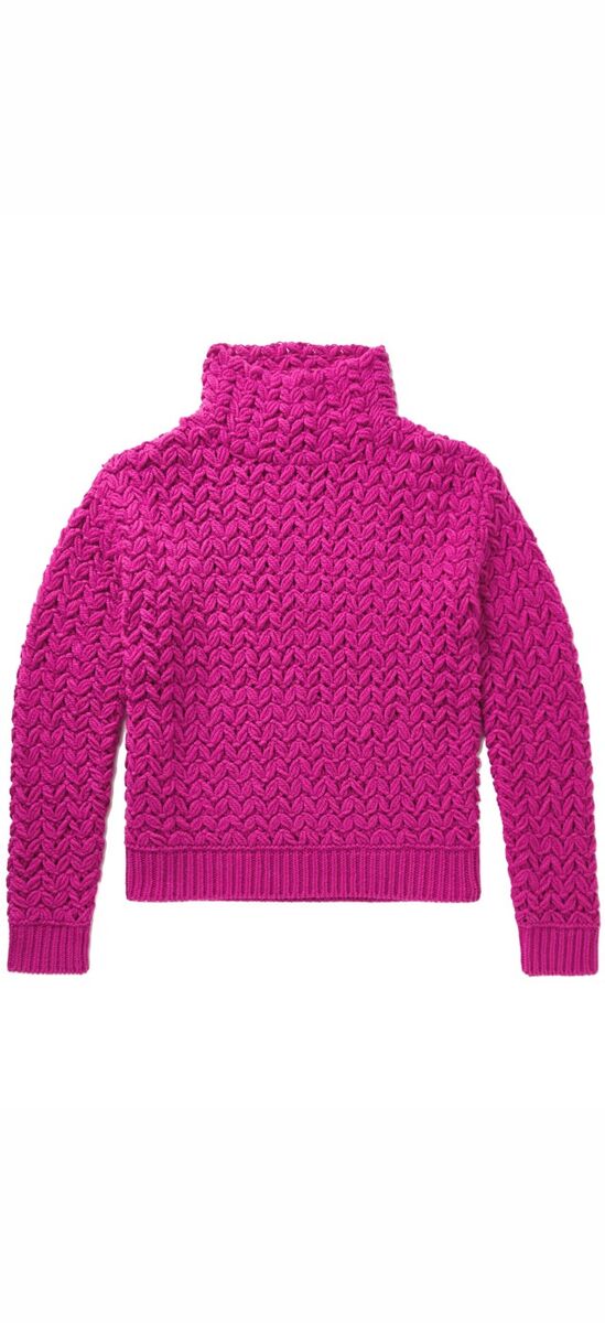 Camisola em crochet de lã, €1500, Valentino.