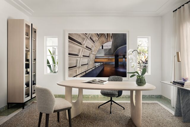 Savini Table, versão secretária