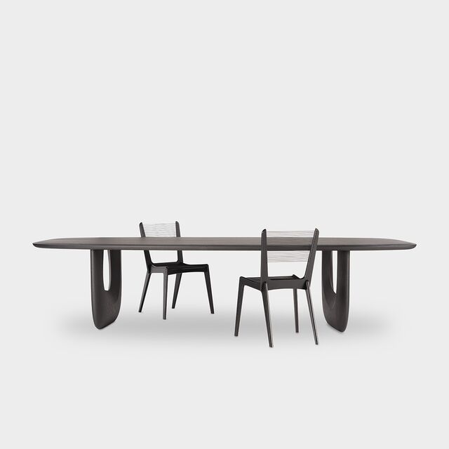 Savini Table, versão mesa de jantar.