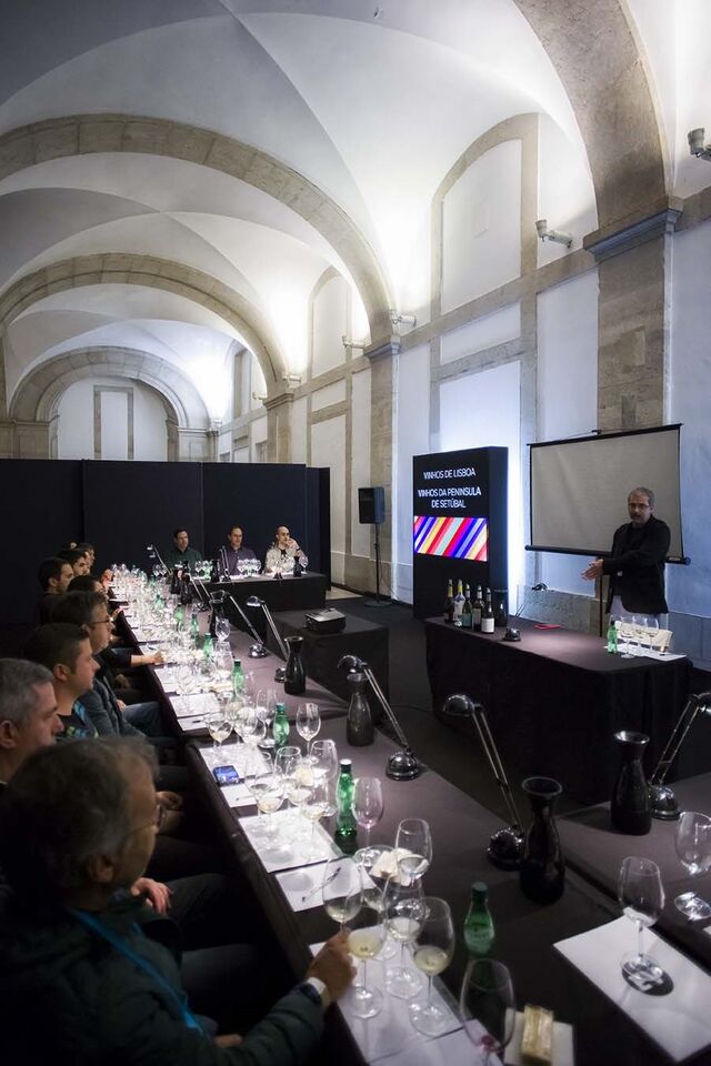 O programa conta com diversas masterclasses e workshops gratuitos.
