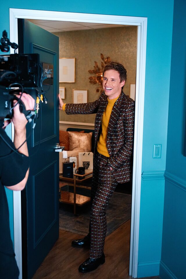 Estampados – Este inverno, os estampados convivem entre si sem tornar o look desapropriado.