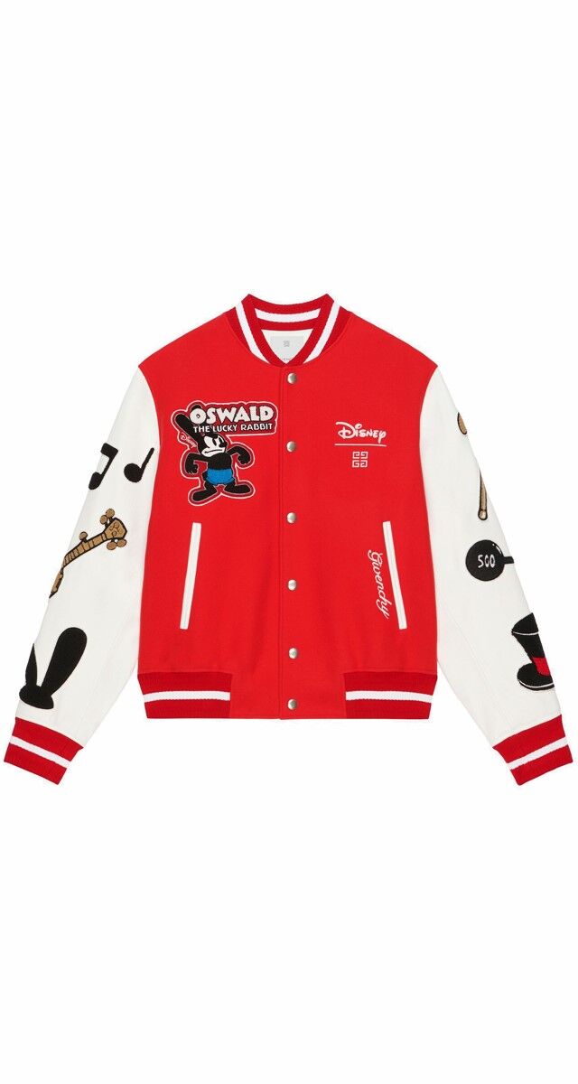 Blusão Oswald em pele e lã coleção Lunar New Year Disney x Givenchy, €3850, Givenchy.
