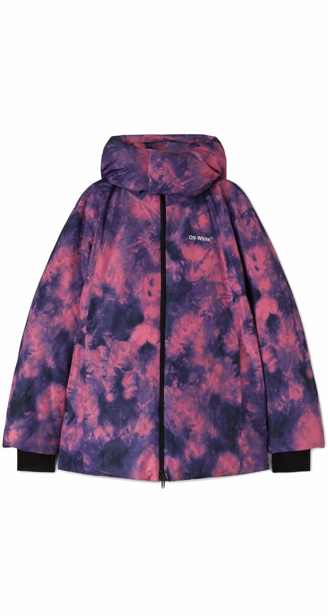 Casaco de ski estampado, €2995, Off-White.