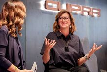 "Estamos a desenhar para mulheres e homens que partilham o mesmo amor pelo automóvel"