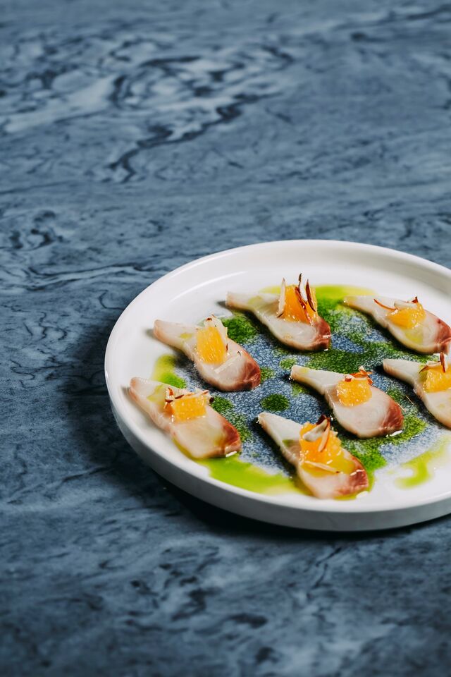Lírio fumado com amêndoa do Algarve e laranja (€11,50)