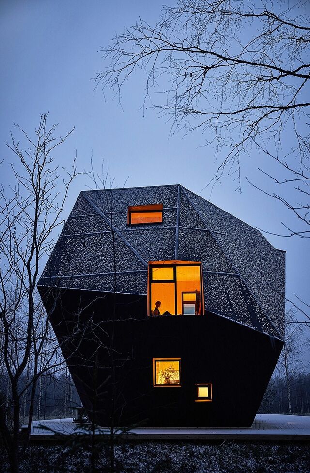 Sotamaa, Meteorite, Kontiolahti, Finlândia, 2020