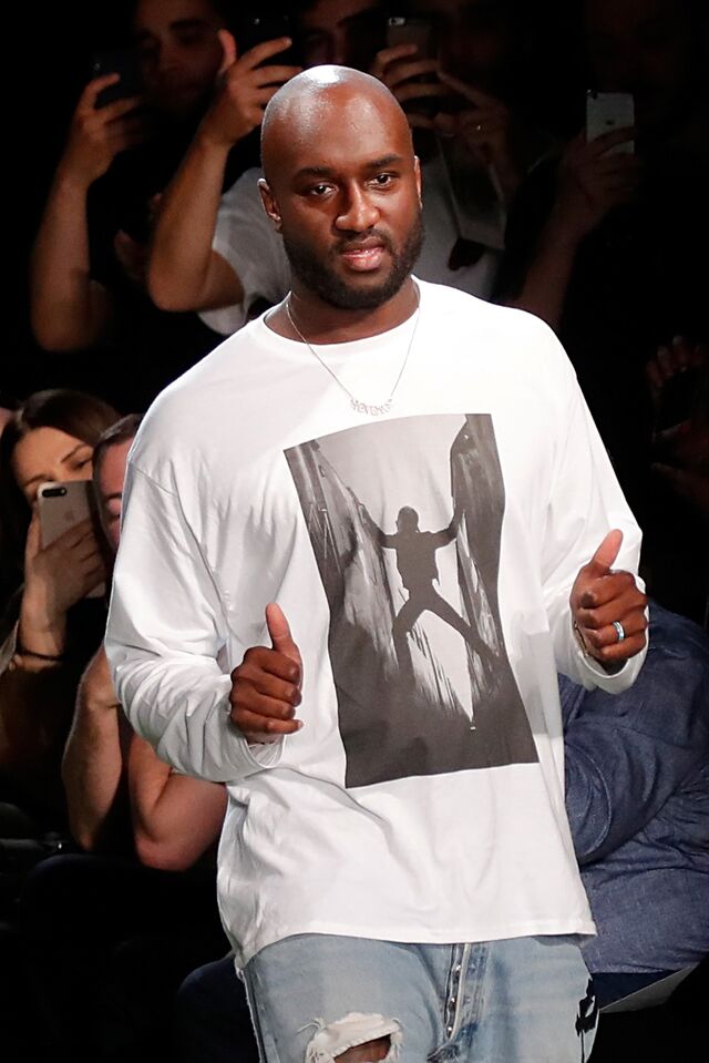 Virgil Abloh no desfile da coleção Primavera/Verão 2019 da Off-white na semana da Moda de Paris de homem, junho de 2018.