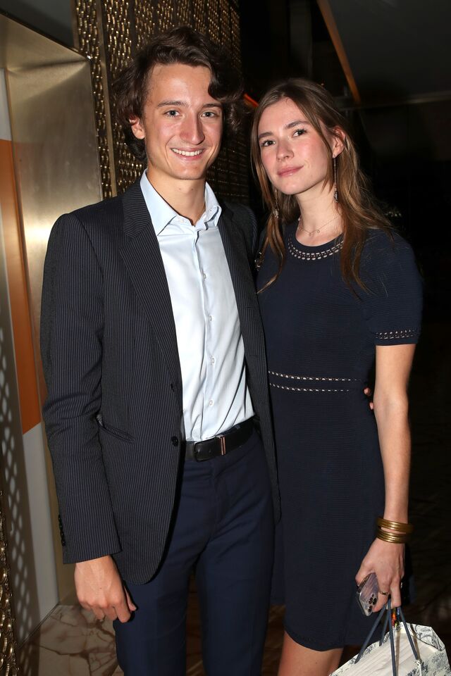 Jean Arnault e Zita de Hauteville na festa de aniversário de Doris Brynner em Paris, setembro de 2021.