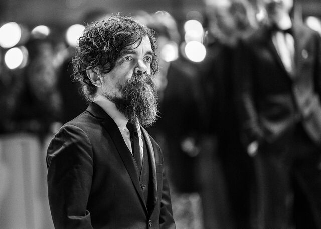 Peter Dinklage na estreia do filme She Come to Me.