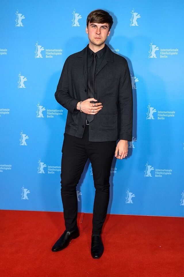 Sasha Kuznetsov na estreia do filme Perpetrator.