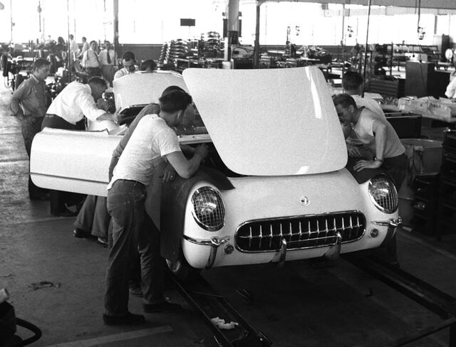 Linha de montagem Corvette.