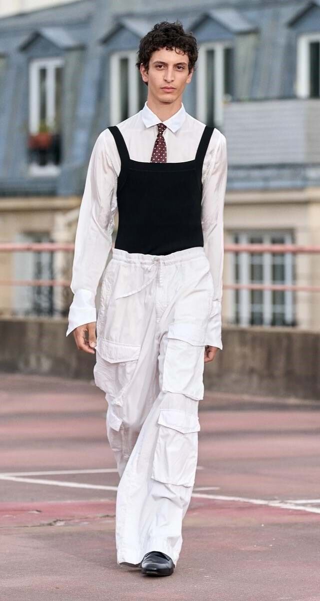 1. Calças Cargo: Dries Van Noten.