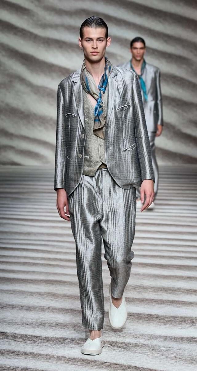 8. Metalizado: Giorgio Armani.