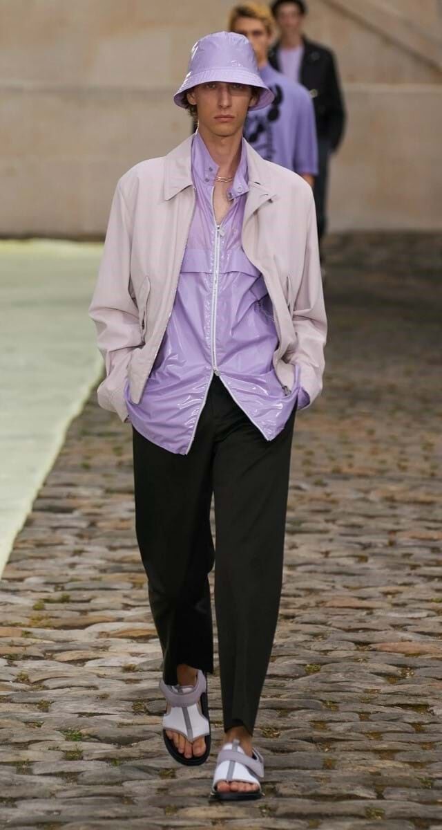 12. Purpura: Hermes.