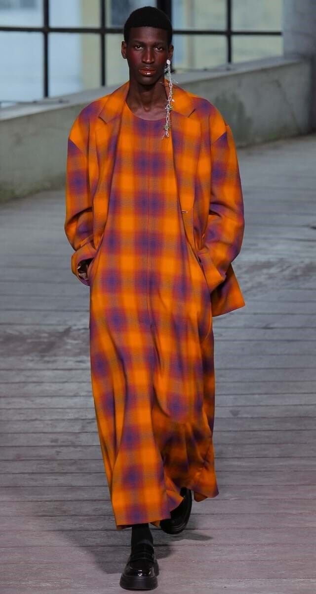 1. Palco principal: Pedro Pedro.